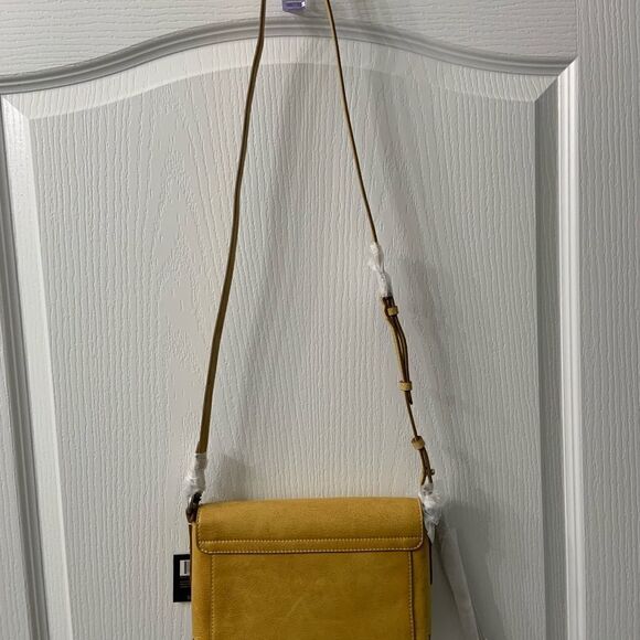 NWT Frye Reed Flap Leather Crossbody - Picture 7 of 7